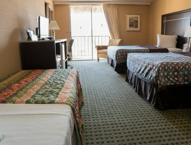 California Inn hotel detail image 4
