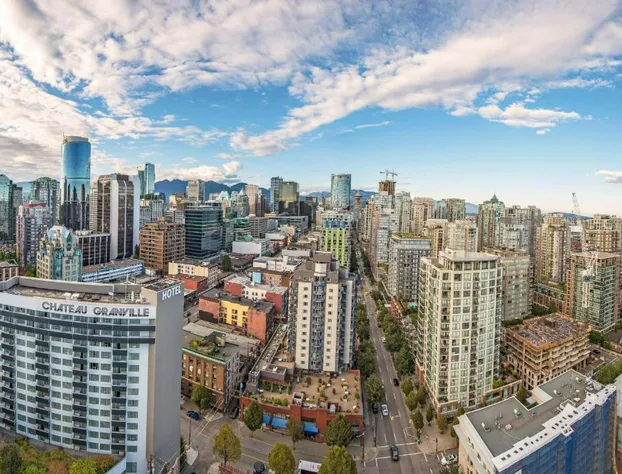 Best Western Premier Chateau Granville Hotel & Suites & Conf. Centre hotel detail image 4