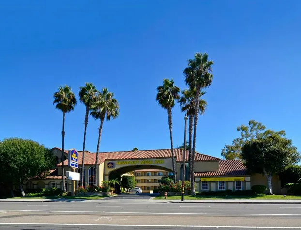 Best Western Plus Newport Mesa Inn hotel detail image 2