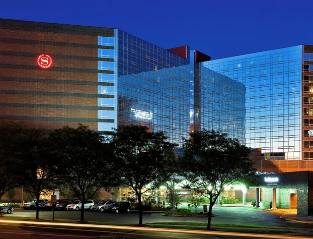 Sheraton Indianapolis Hotel at Keystone Crossing hotel detail image 1