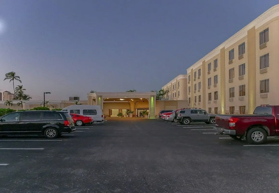 Holiday Inn Fort Myers - Downtown Area by IHG hotel hero