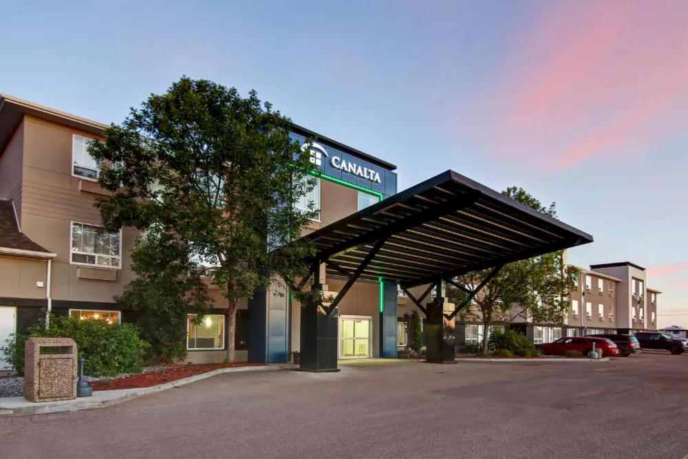 Canalta St Paul hotel hero