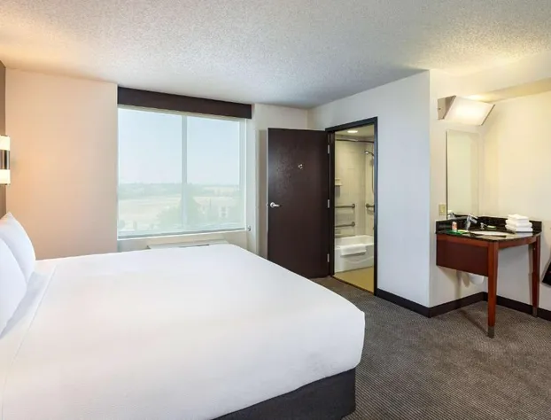 Hyatt Place Sacramento Roseville hotel detail image 4