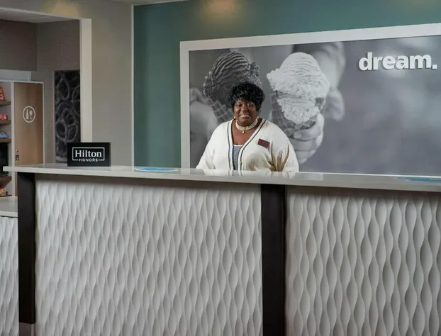 Hampton Inn & Suites Oxford Anniston hotel detail image 4