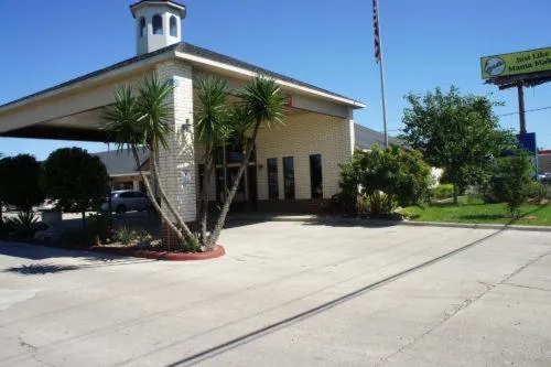 Americas Best Value Inn Harlingen hotel detail image 1