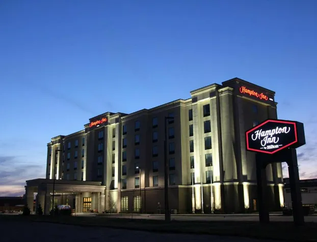 Hampton Inn by Hilton Winnipeg Airport/Polo Park hotel detail image 1