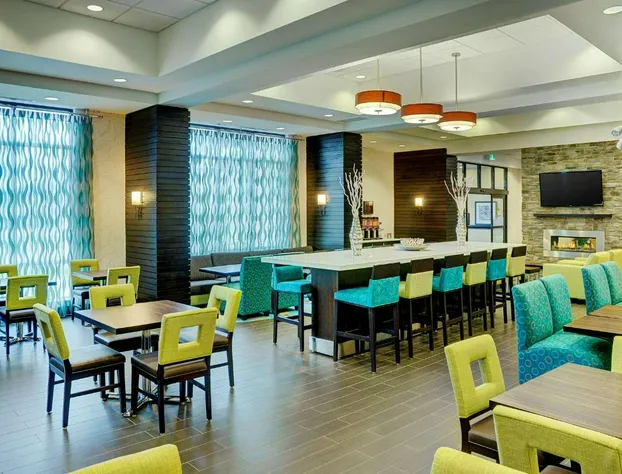 Hampton Inn by Hilton Winnipeg Airport/Polo Park hotel detail image 4