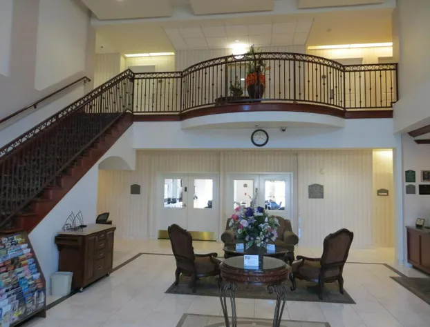 Best Western Plus Lake Elsinore Inn & Suites hotel detail image 3