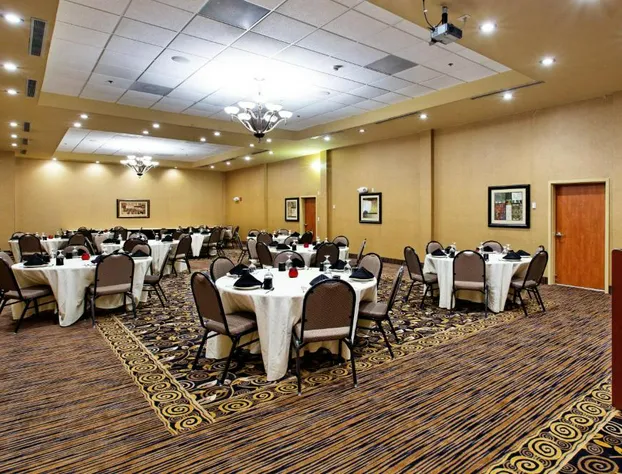 Holiday Inn Batesville by IHG hotel detail image 3