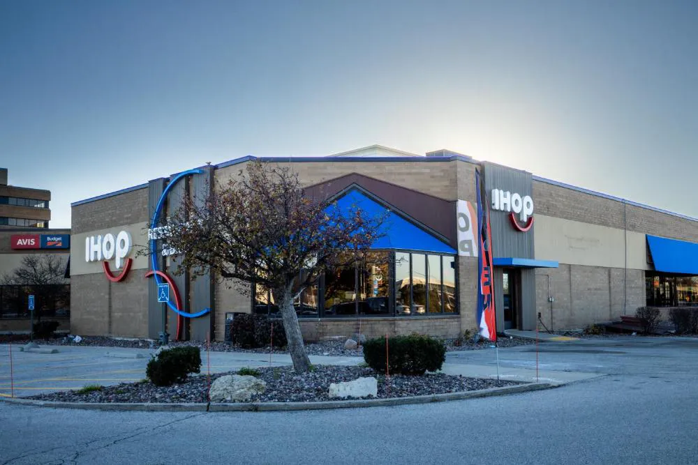 Holiday Inn Milwaukee Brookfield by IHG hotel hero