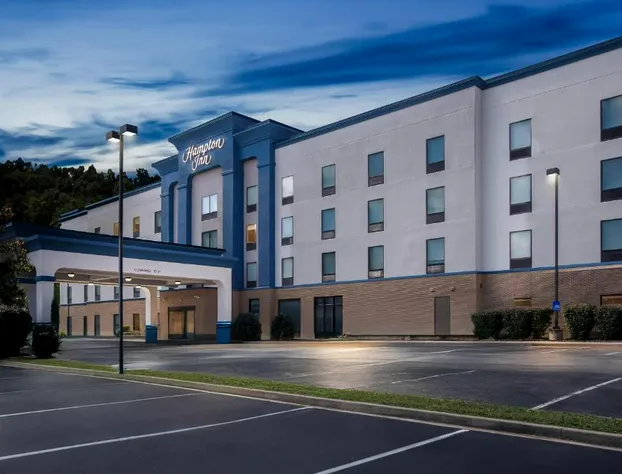 Hampton Inn Huntington University Area hotel detail image 3