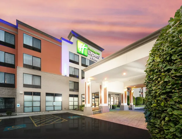 Holiday Inn Express Hotel & Suites Pasco-Tri Cities by IHG hotel detail image 1