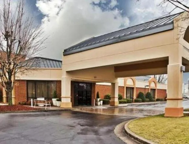 Ramada by Wyndham Gainesville hotel detail image 1