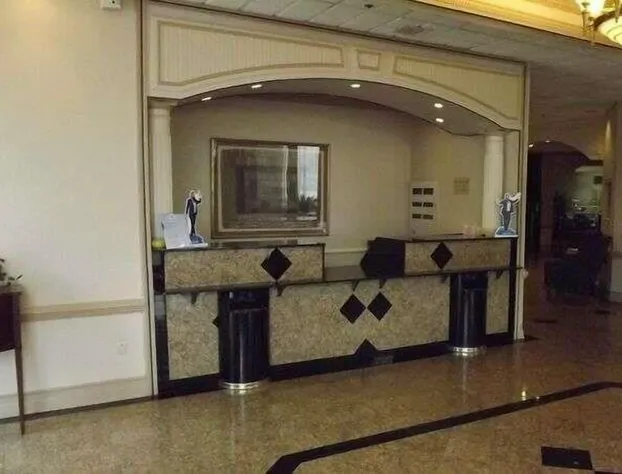 Comfort Inn & Suites hotel detail image 1