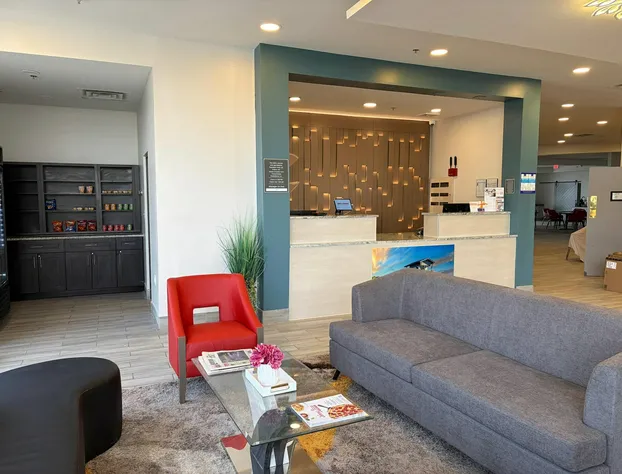 Comfort Inn & Suites hotel detail image 4