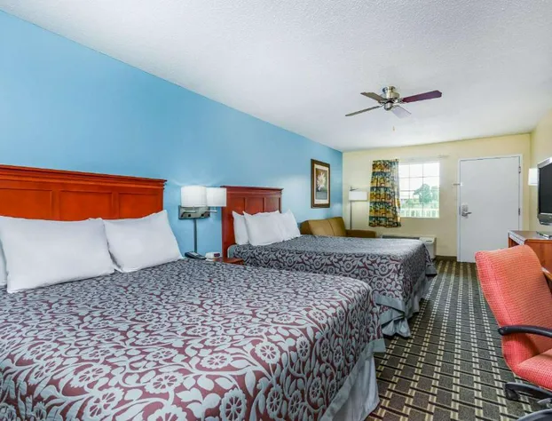 Days Inn by Wyndham Trenton hotel detail image 3