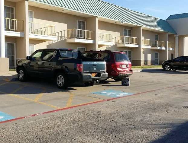 Extend-a-Suites - Extended Stay, I-40 Amarillo West hotel detail image 1