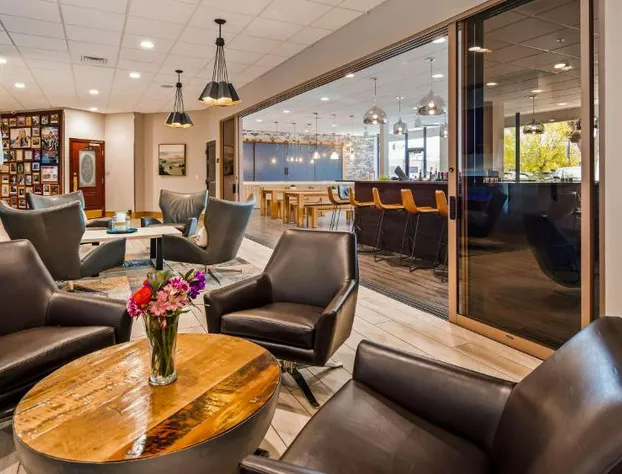 The Rushmore Hotel & Suites, BW Premier Collection hotel detail image 3