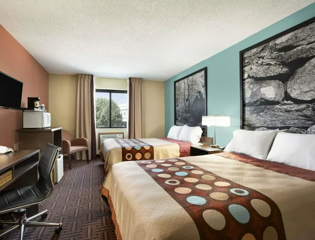 Super 8 by Wyndham Carbondale hotel detail image 3