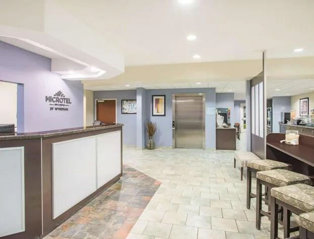 Microtel Inn & Suites by Wyndham Geneva hotel detail image 2