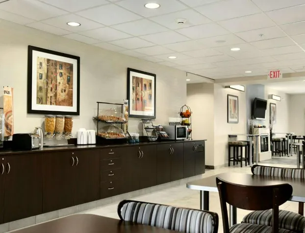 Microtel Inn & Suites by Wyndham Geneva hotel detail image 2