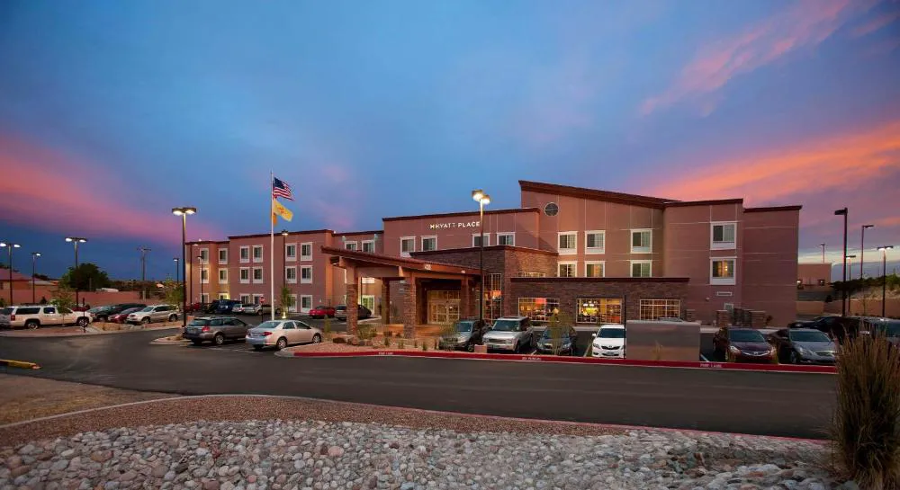 Hyatt Place Santa Fe hotel hero