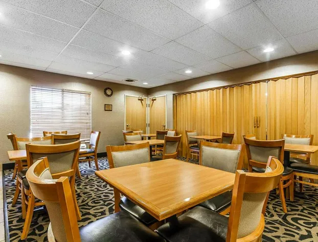 Comfort Inn Owatonna near Medical Center hotel detail image 2