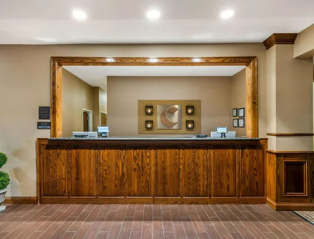 Comfort Suites Jefferson City hotel detail image 4