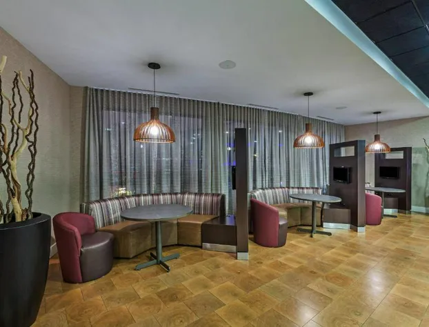 Courtyard by Marriott Tulsa Woodland Hills hotel detail image 4