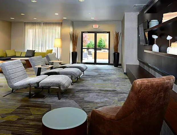 Courtyard by Marriott Beckley hotel detail image 4