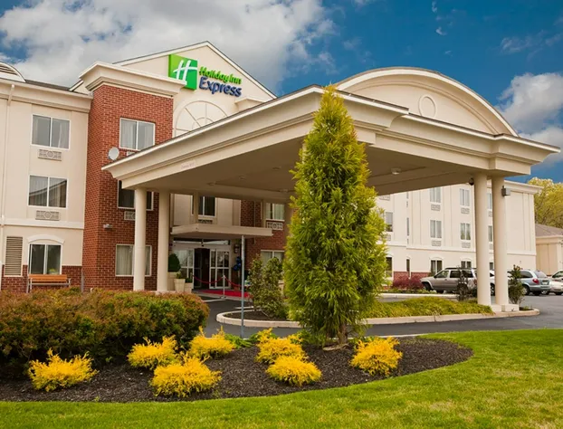 Holiday Inn Express and Suites Vineland Millville by IHG hotel detail image 2