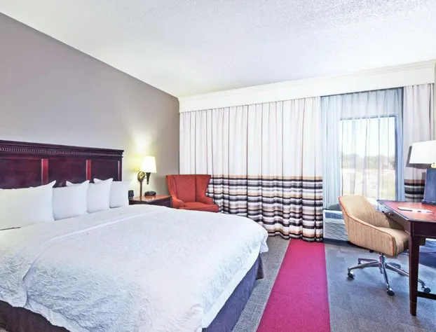 Hampton Inn Huntington/Barboursville hotel detail image 4