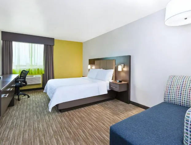 Holiday Inn Express Winnipeg Airport - Polo Park by IHG hotel detail image 4