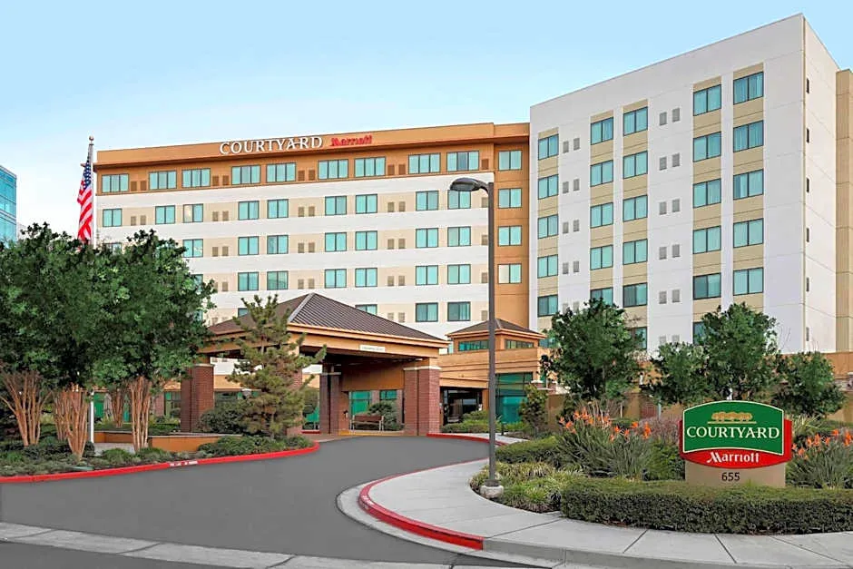 Courtyard by Marriott San Jose Campbell hotel hero