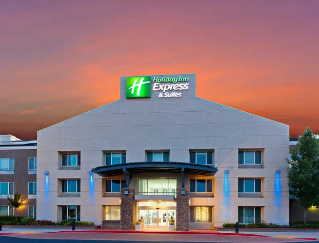 Holiday Inn Express & Suites Elk Grove West I-5 by IHG hotel detail image 2