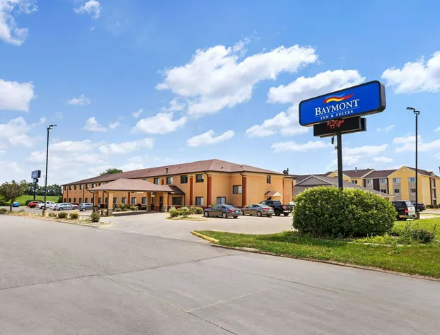 Baymont by Wyndham Waterloo hotel detail image 1