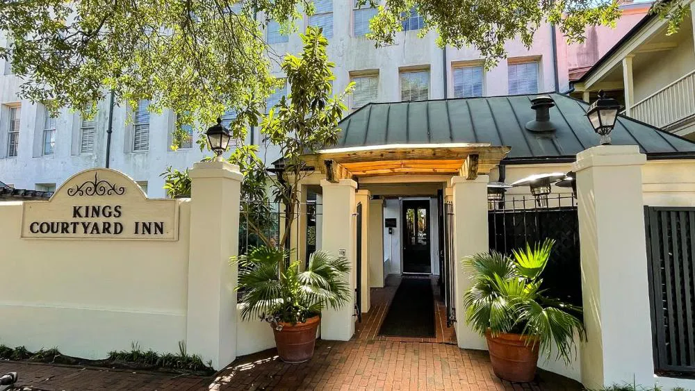 Kings Courtyard Inn hotel hero