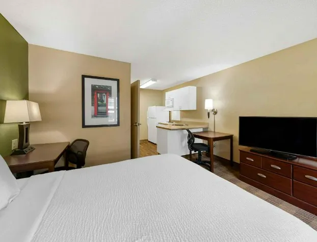 Extended Stay America Suites Los Angeles Burbank Airport hotel detail image 2
