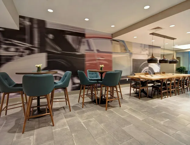 Four Points by Sheraton Boston Newton hotel detail image 3