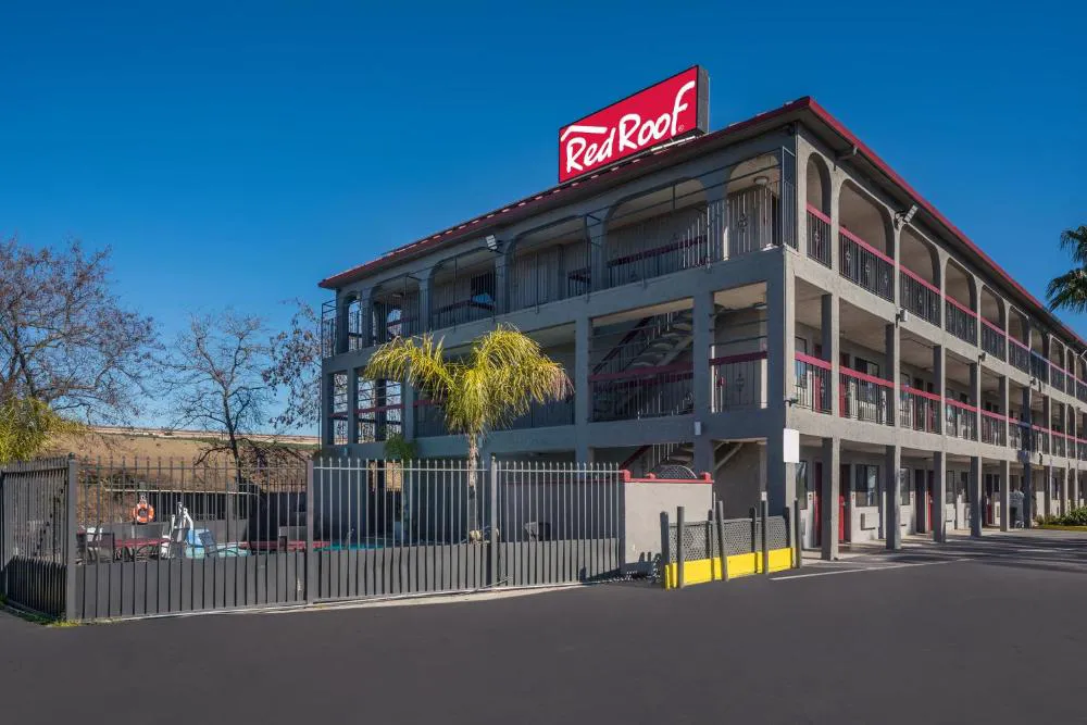 Red Roof Inn Stockton hotel hero