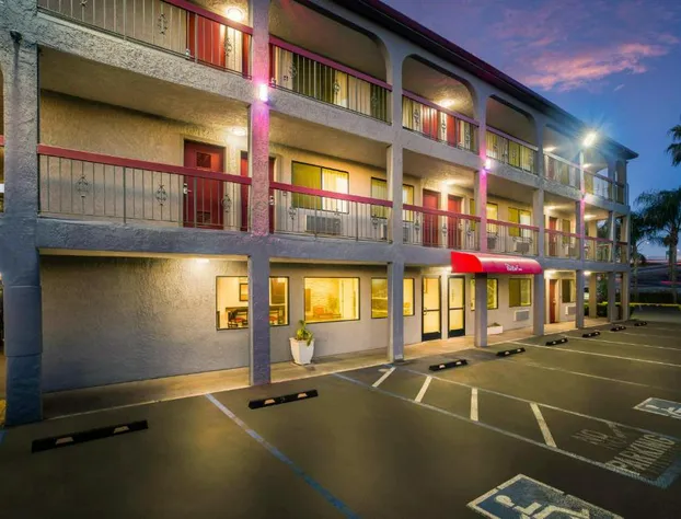 Red Roof Inn Stockton hotel detail image 3