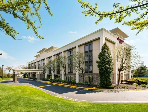 Hampton Inn Long Island/Islandia hotel detail image 1