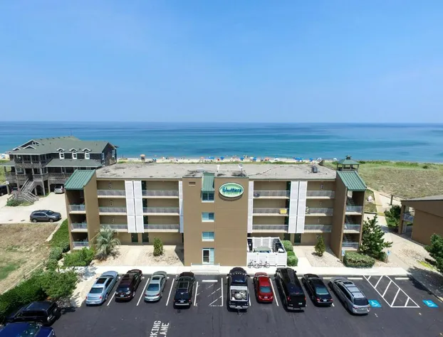 Shutters on the Banks hotel detail image 3