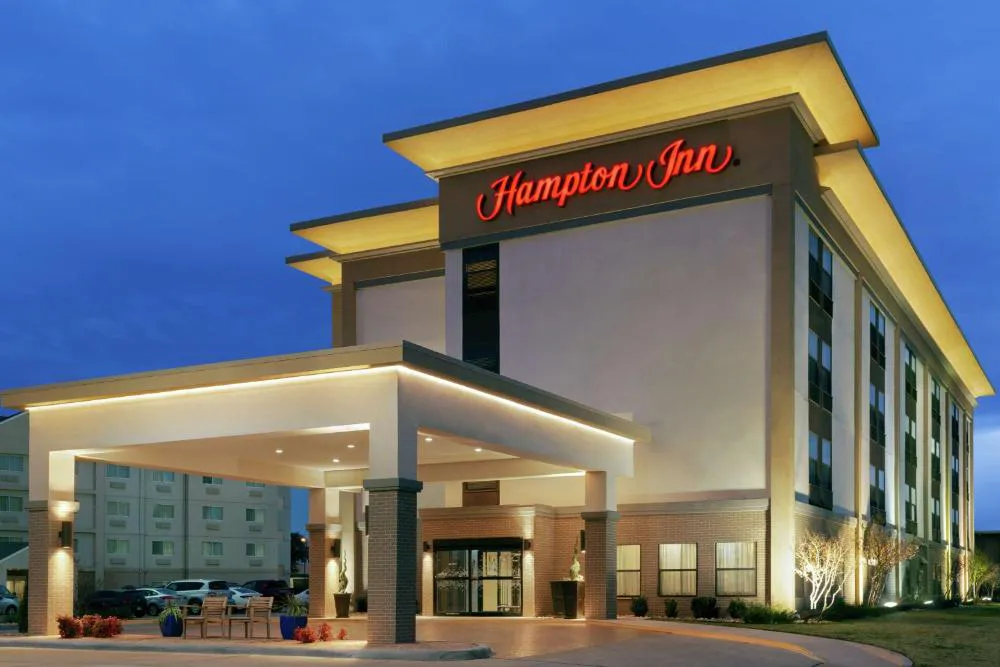Hampton Inn Abilene hotel hero