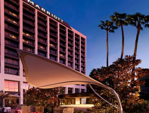 Beverly Hills Marriott hotel detail image 3