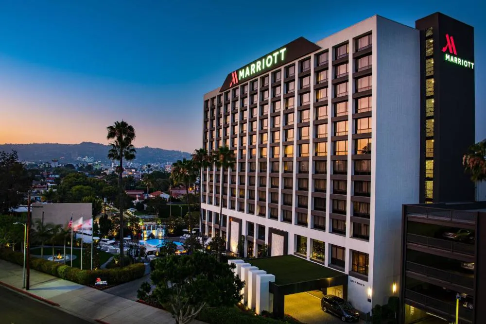 Beverly Hills Marriott hotel hero