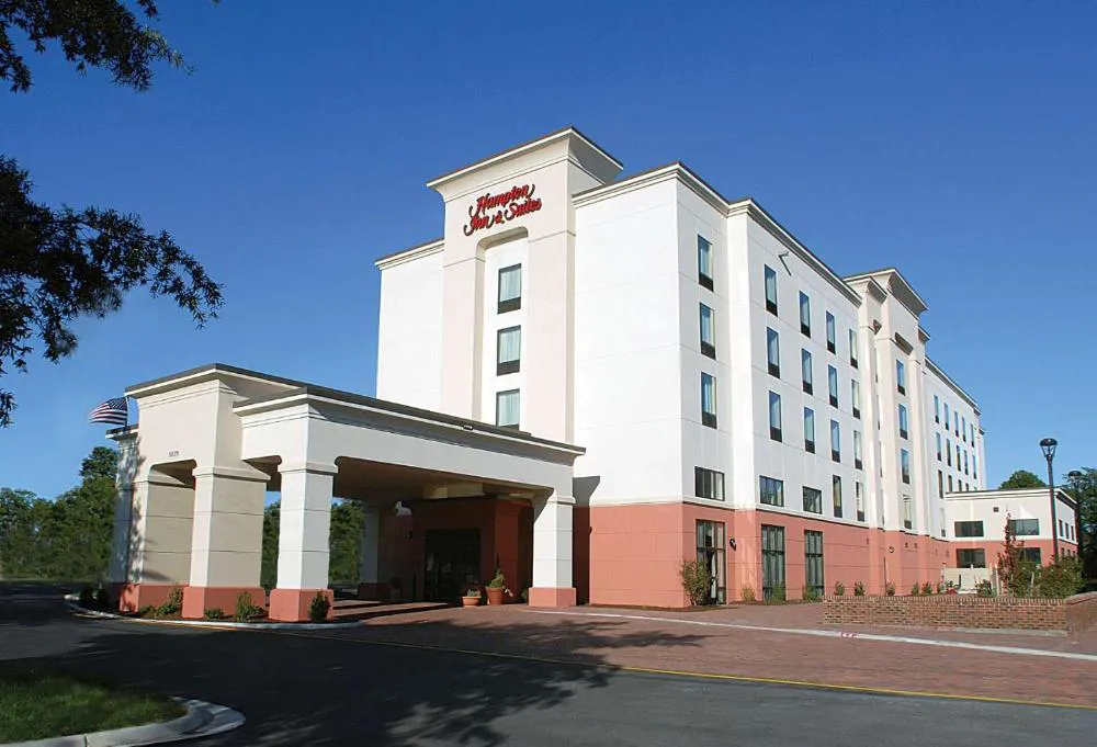 Hampton Inn & Suites Chesapeake-Battlefield Blvd. hotel hero