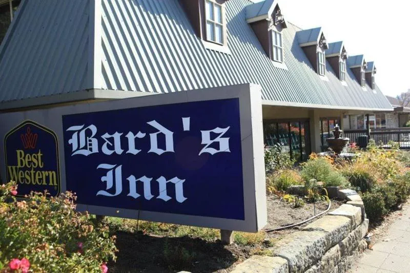The Bard's Inn, BW Signature Collection by Best Western hotel hero