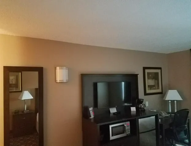 Americas Best Value Inn & Suites Bismarck hotel detail image 4