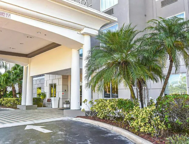 Holiday Inn Express & Suites Cocoa by IHG hotel detail image 3